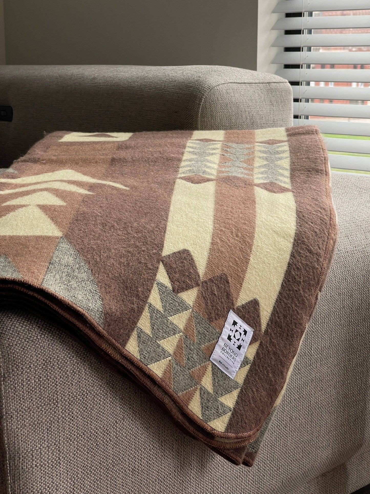 Loja Blanket