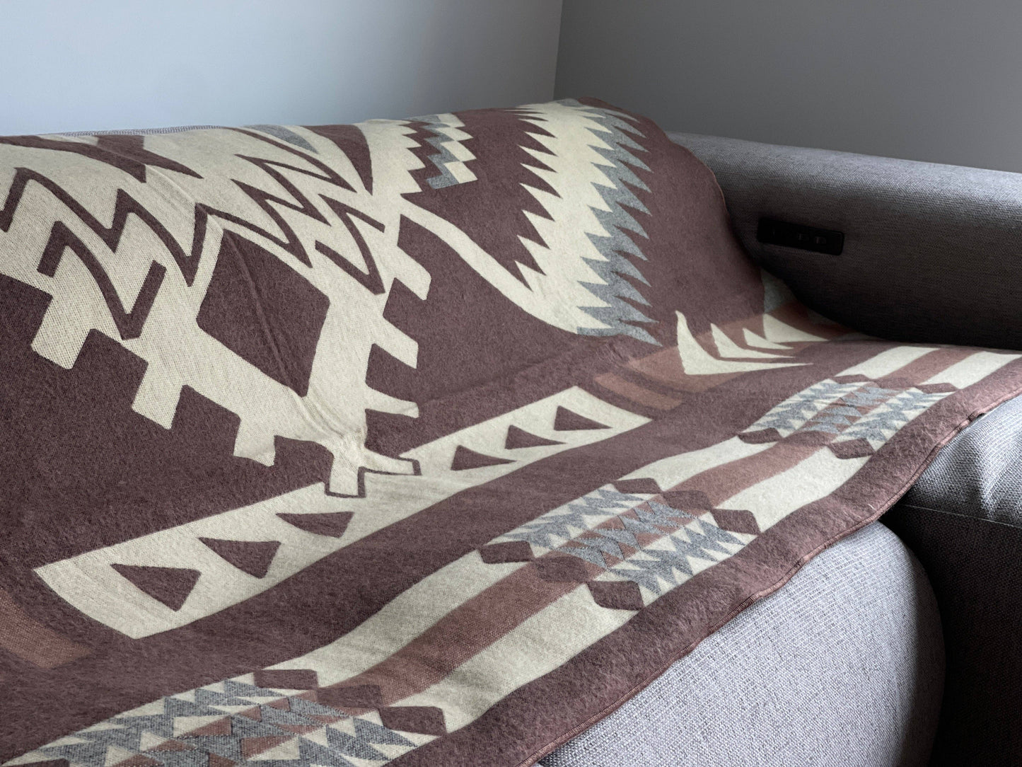 Loja Blanket