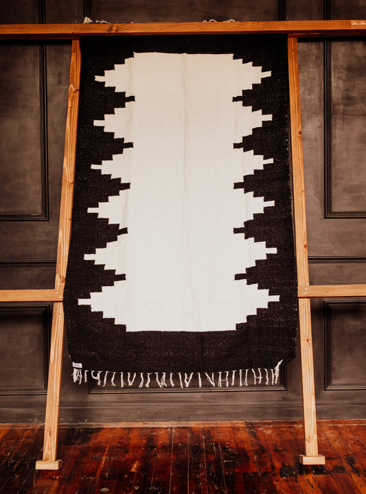 Peyote Tribal Blanket - Black